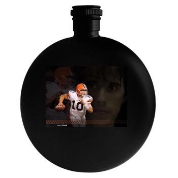 Brady Quinn Round Flask