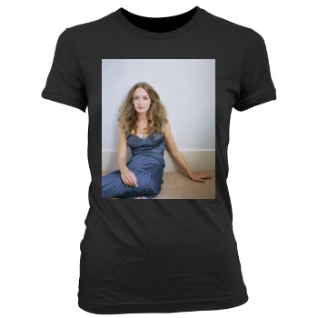 Emily Blunt Women's Junior Cut Crewneck T-Shirt