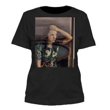 Winona Ryder Women's Cut T-Shirt