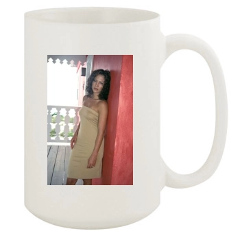 Jennifer Lopez 15oz White Mug