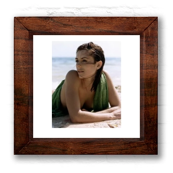 Elizabeth Hurley 6x6