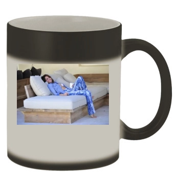 Brooke Burke Color Changing Mug