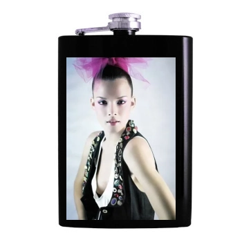 Florencia Salvioni Hip Flask