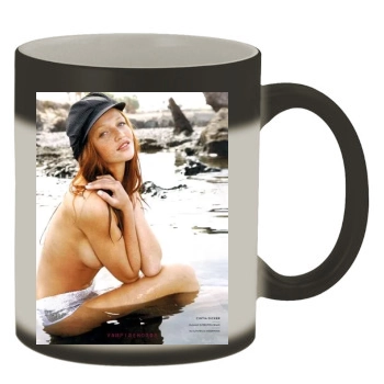 Cintia Dicker Color Changing Mug