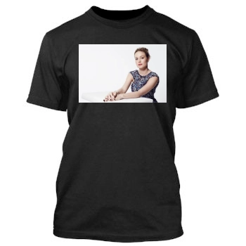 Brie Larson Men's TShirt