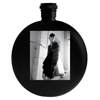 Julia Stegner Round Flask