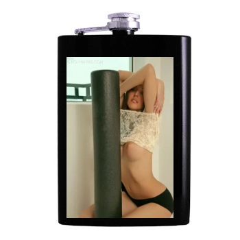 Erica Ellyson Hip Flask