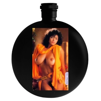 Roberta Vasquez Round Flask