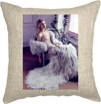 Rosie Huntington-Whiteley Pillow