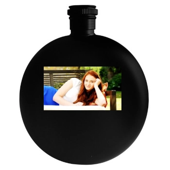 Sophie Turner Round Flask