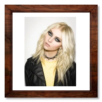 Taylor Momsen 12x12