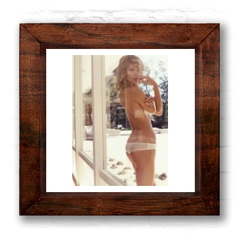 Tricia Helfer 6x6