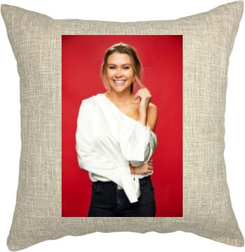 Caelynn Miller-Keyes Pillow